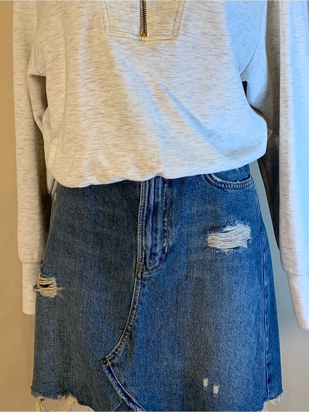 We The Free Distressed Denim Mini Skirt Raw Hem Size 26